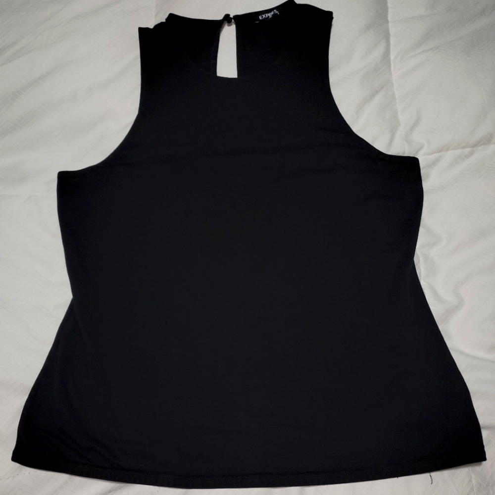 Keyhole Tank